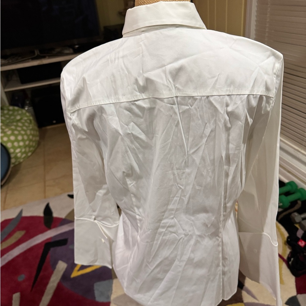Lafayette 148 New York Crisp White cotton / spandex Button Down Shirt sz 10 - Picture 4 of 13